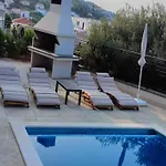Luxury Hator